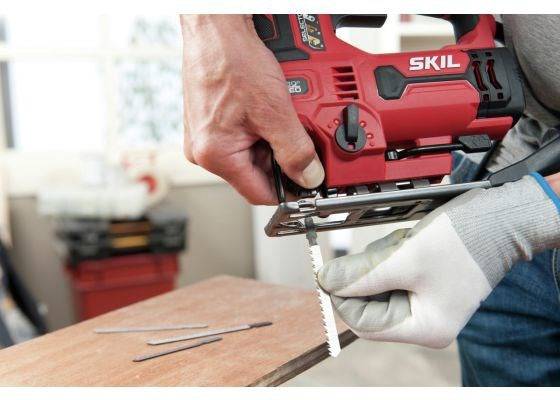 Scie Sauteuse Skil 4531ga Mouvement Pendulaire Et Laser Pour Précision - Skil-2