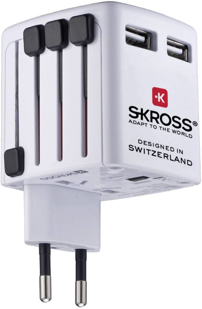 Adaptateur de voyage SKROSS avec deux ports USB et plusieurs types de fiches adaptables, adapté à une utilisation internationale.