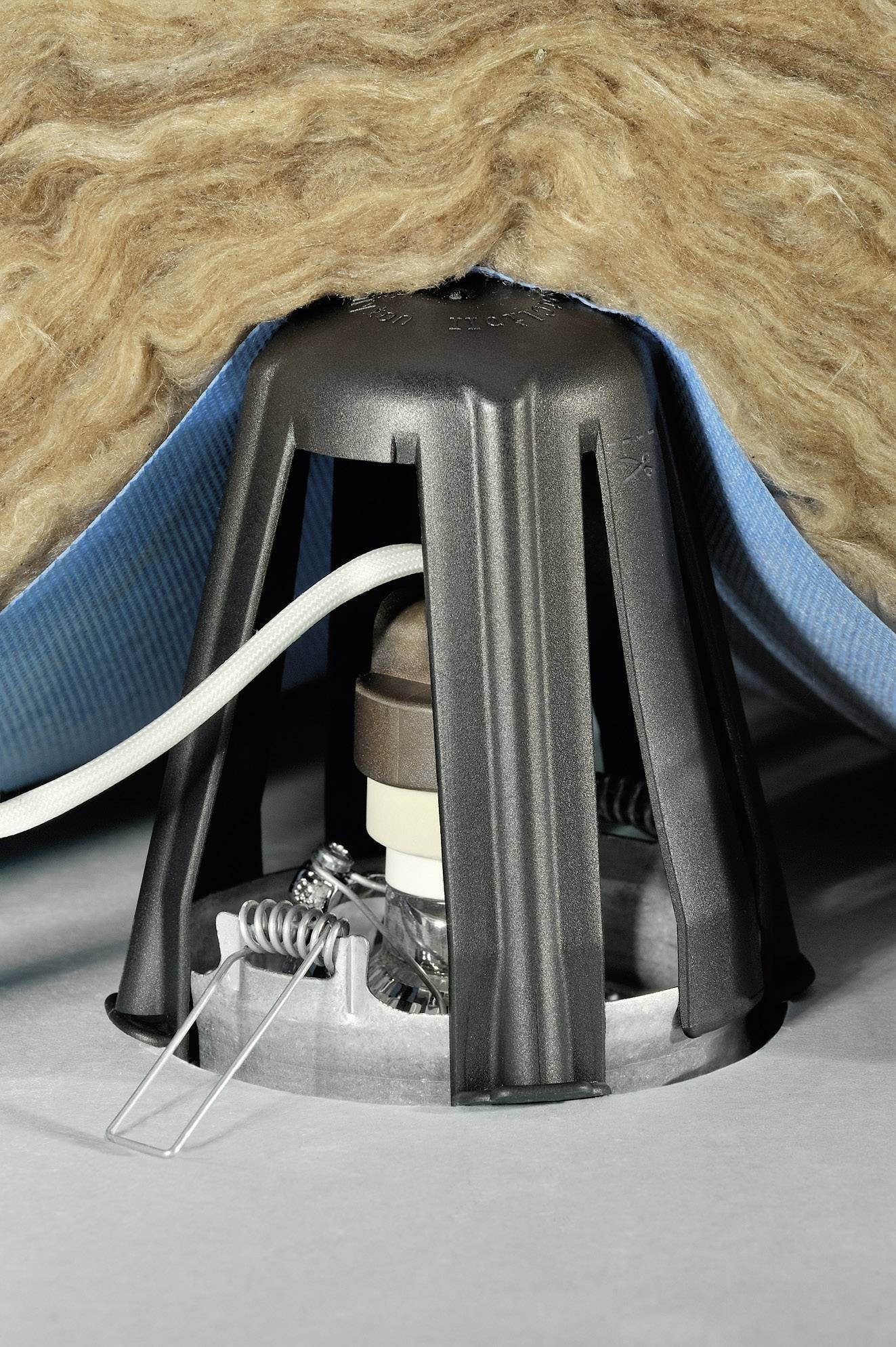 Entretoise HellermannTyton 148-00098 35 W 1 pc(s)-2