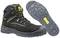 Chaussure de travail noire avec des accents jaunes et un profil robuste, adaptée aux environnements industriels. La marque 'Albatros' est visible.
