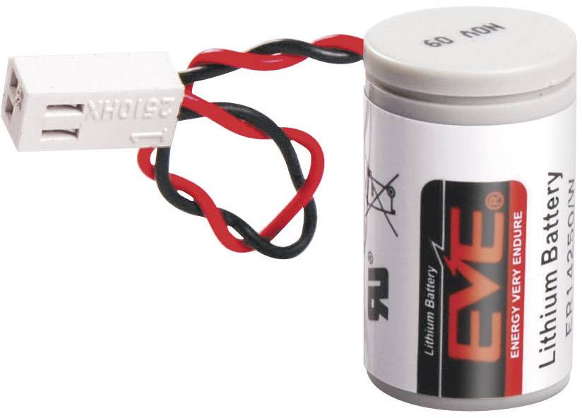 Batterie avec connexion par câble et inscription 'EVE Energy, Batterie Lithium'. Forme cylindrique, indication de tension de 3,6 V.