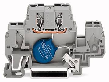 Composant électrique gris-bleu avec des attaches et des fils, probablement un support de fusible ou un bloc de connexion, destiné à des applications industrielles.