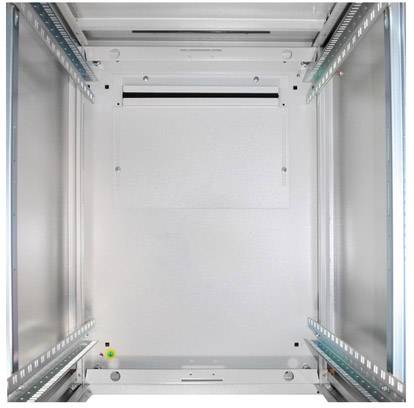 Armoire métallique vide, ouverte, avec des parois latérales robustes et des rails de montage pour l'installation d'équipements techniques.