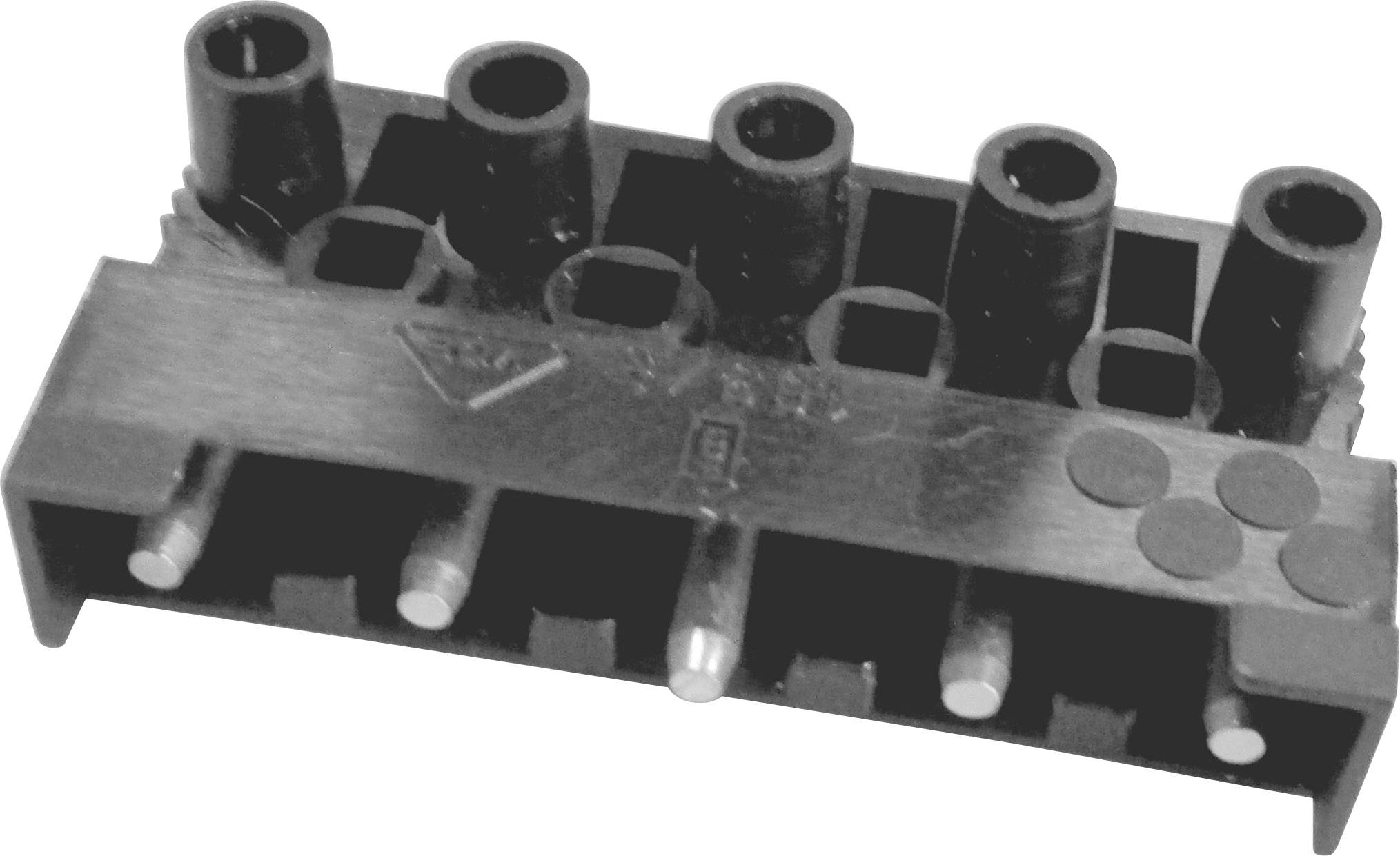 'Gros plan d'un connecteur électronique noir à cinq broches.'
