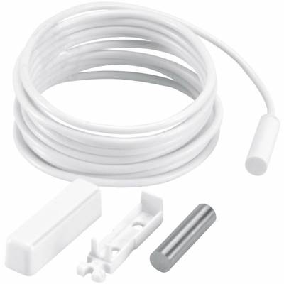Un ensemble de contacts magnétiques avec câble et accessoires de connexion, souvent utilisés dans les systèmes de sécurité. Comprend des câbles, un aimant et des pièces de fixation.