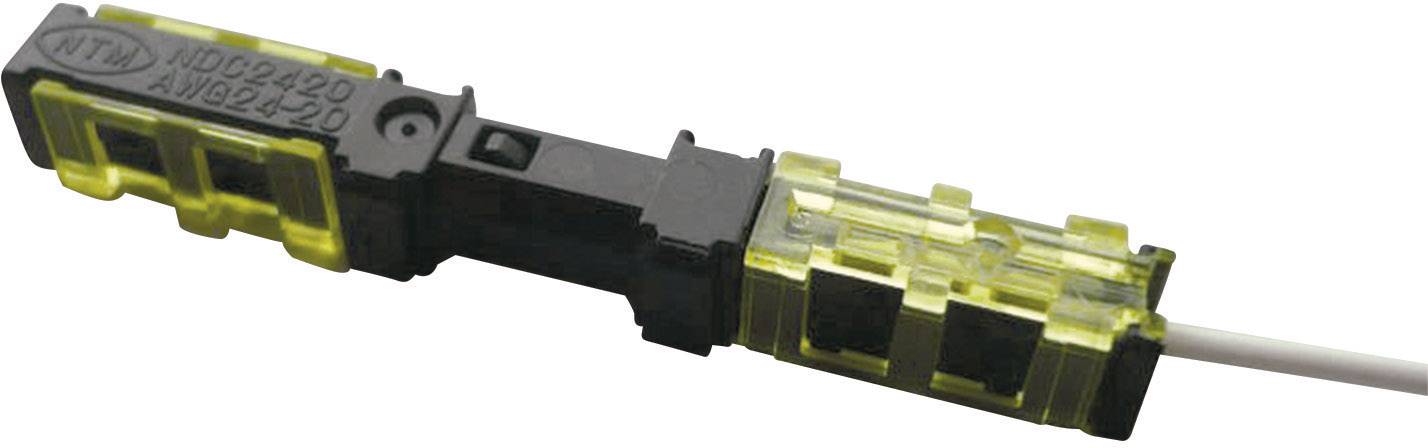 Fiche noire avec boîtier jaune et connexion à vis, fixée sur un câble blanc.