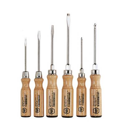Ensemble de tournevis à six pièces avec manches en bois, comprenant différentes tailles de tournevis à fente et à tête cruciforme.