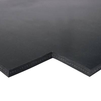 Une plaque en mousse noire aux bords nets sur un fond blanc.
