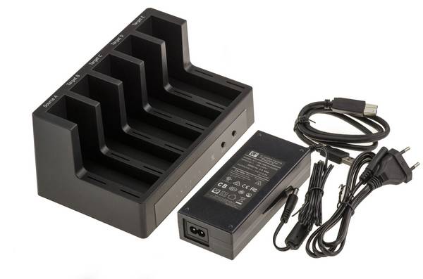 Docking Station. Dock pour 5 DISQUES SATA 2.5 ou 3.5 Liaison USB3 avec FONCTION CLONAGE. USB 3.0 5G, Alimentation 6.5A.