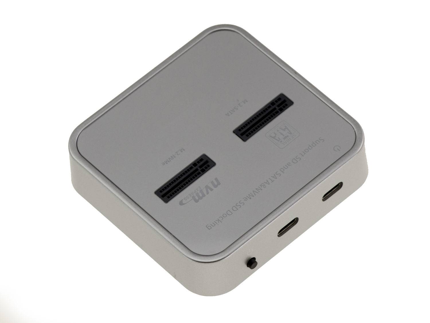 DOCKING STATION. Dock SSD M2 SATA et SSD M.2 PCIe NVMe Liaison USB 3.2 Gen2 10GB Avec lecteur SD Express-2