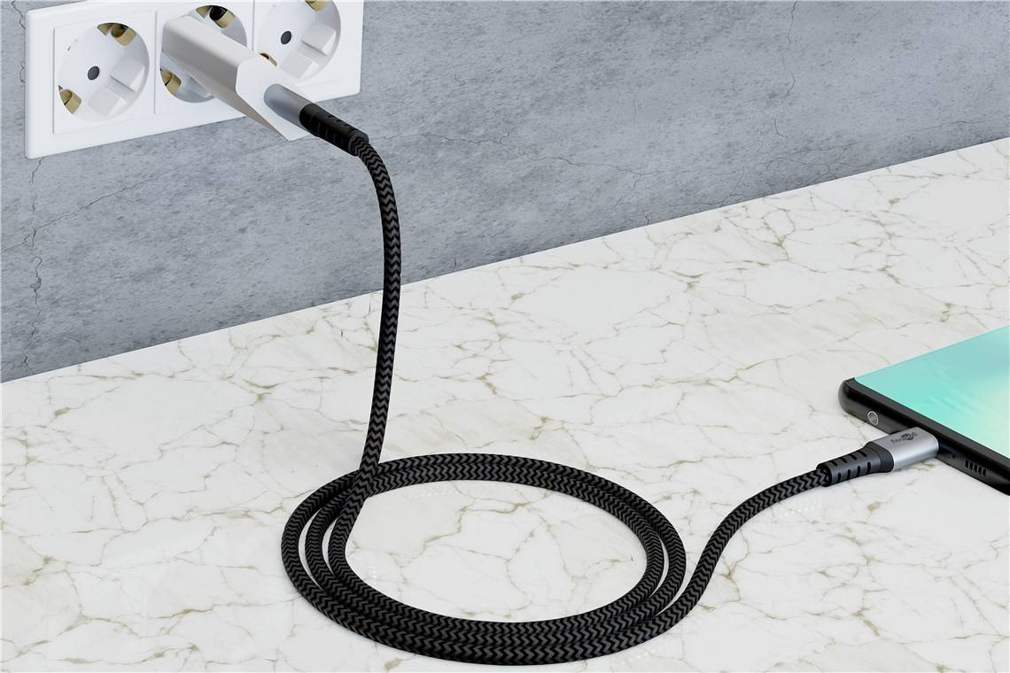 Câble textile USB-C vers USB-C avec fiches métalliques, câble de connexion extra-robuste pour les appareils avec...-2