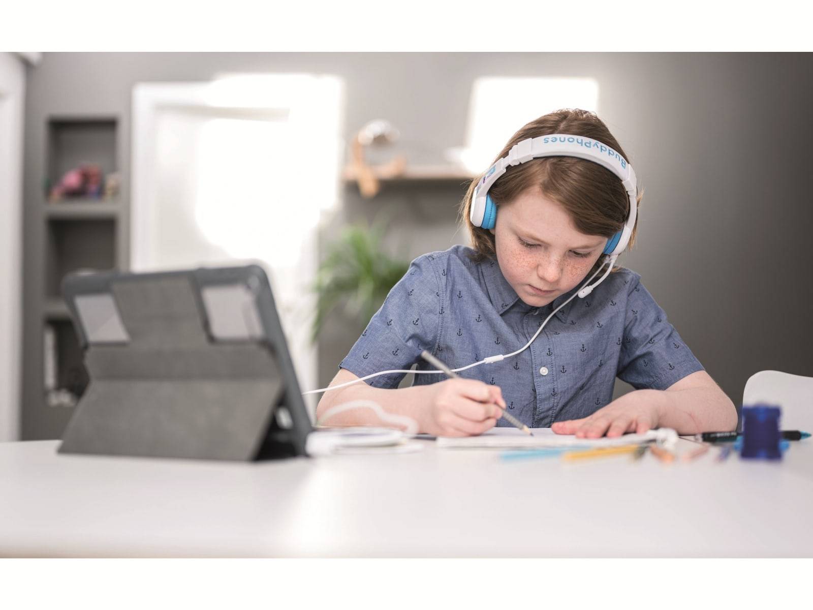 Image du symbole pour onanoff BuddyPhones® pour enfants Micro-casque supra-auriculaire filaire bleu limitation de volume, pliable, micro-casqu