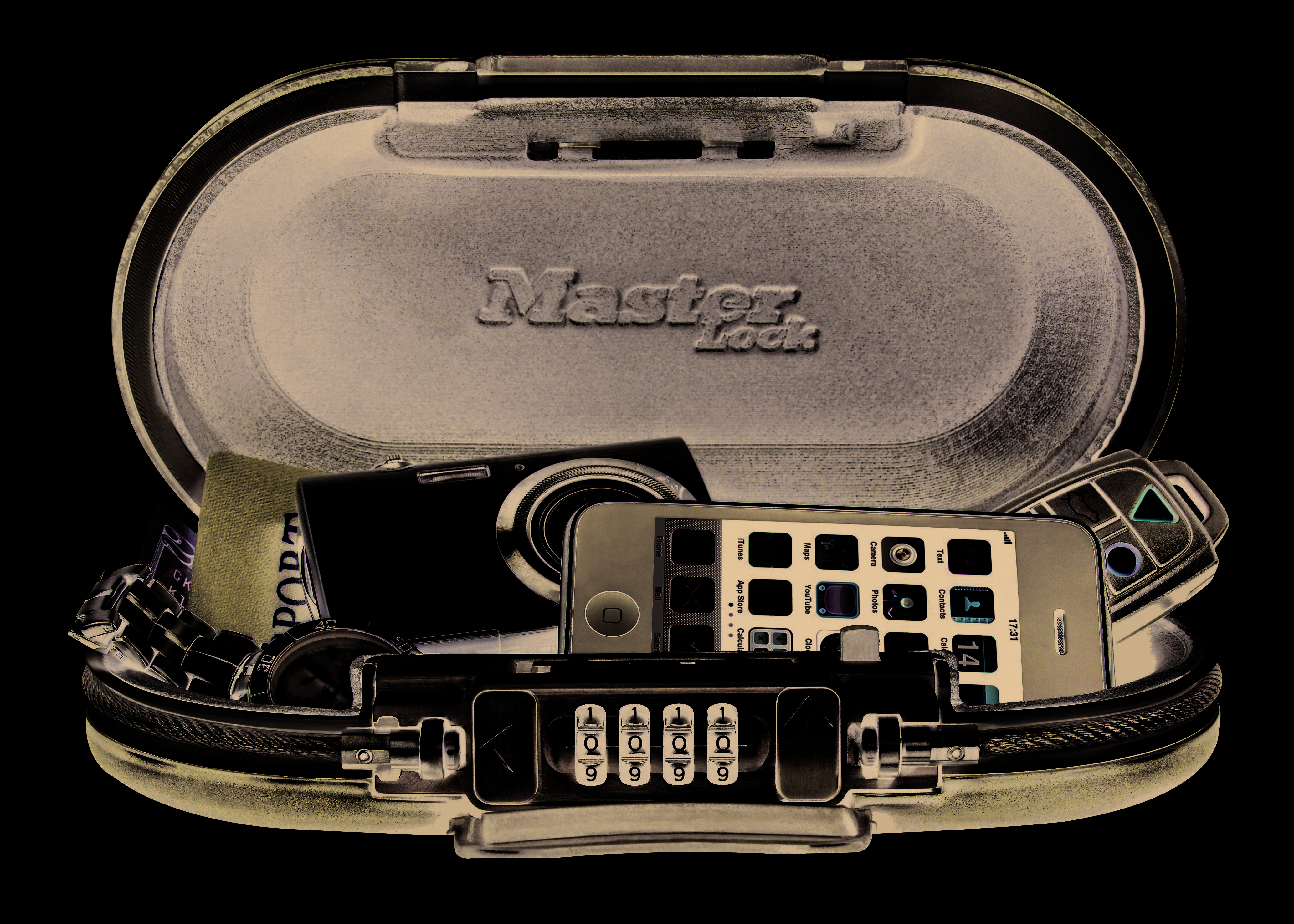 MASTER LOCK Mini Coffre-fort Portable [Avec Câble] [Combinaison] [Noir] 5900EURD-0
