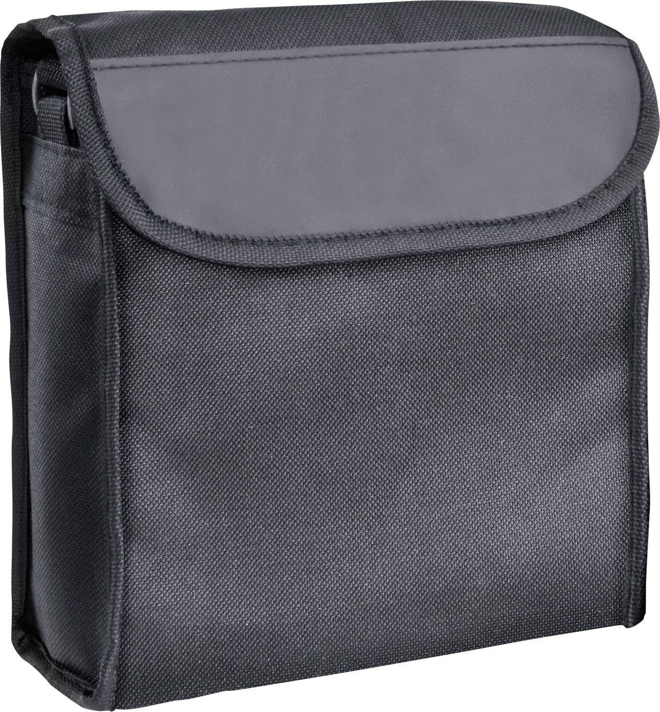 Un sac en tissu noir, rectangulaire, avec rabat, sans marques ou ornements visibles.