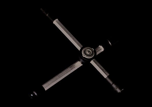 Clé en croix pliable 17, 19, 21 mm et carré 1/2"