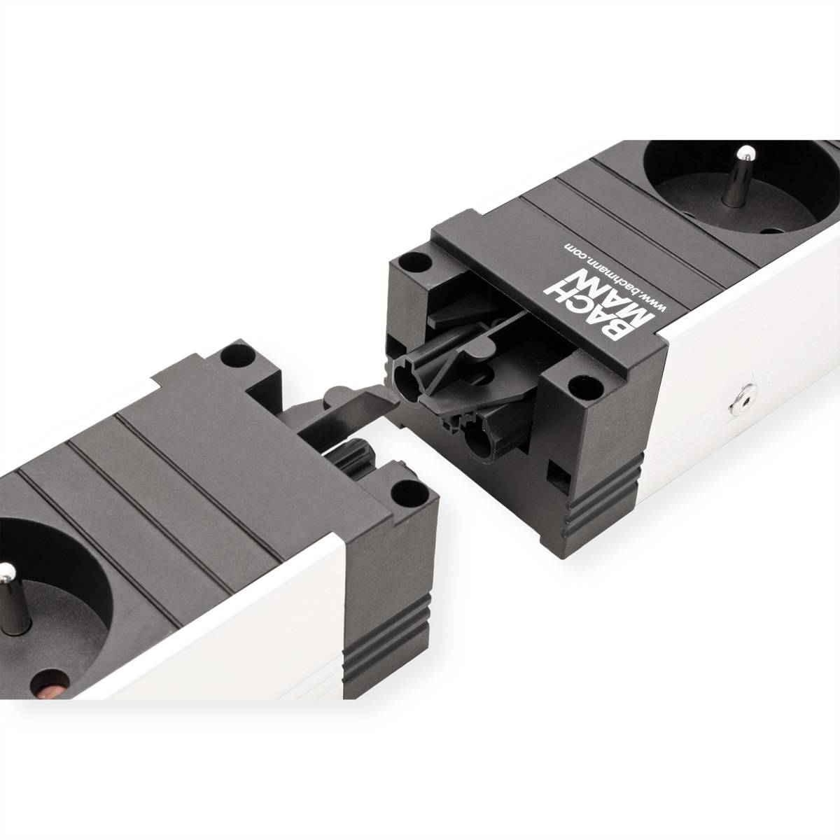 BACHMANN STEP ALU 4xUTE 35° GST18, Prise CEE 32A bleue, mesure-1