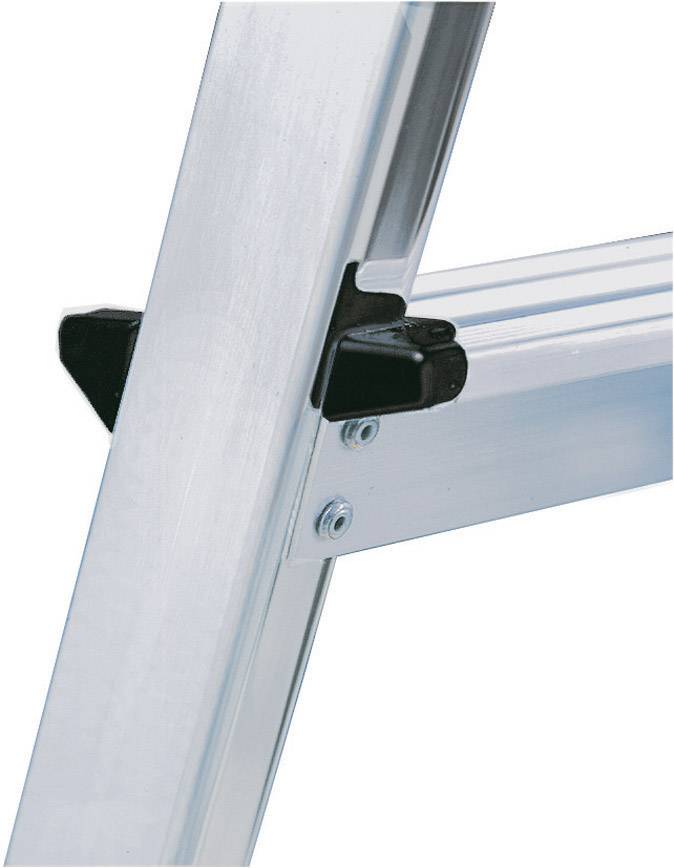 Une échelle en aluminium avec un verrou de sécurité noir qui assure la connexion entre deux parties de l'échelle.