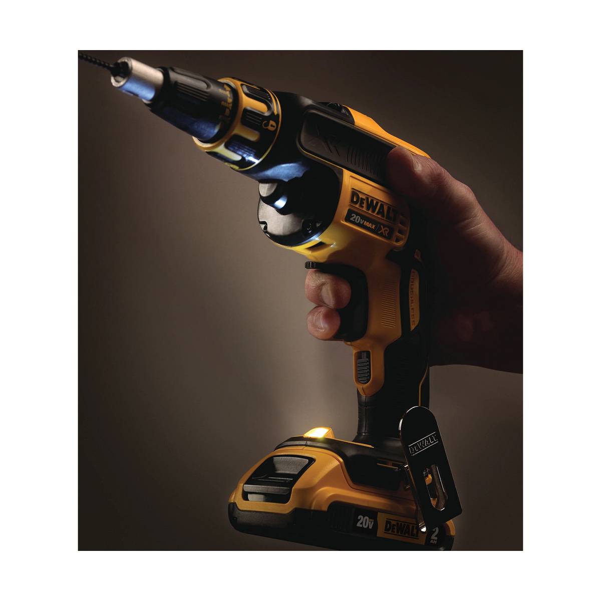 Visseuse à plaques de plâtre XR 18V 2Ah Li-Ion Brushless DEWALT - DCF620D2-QW-4