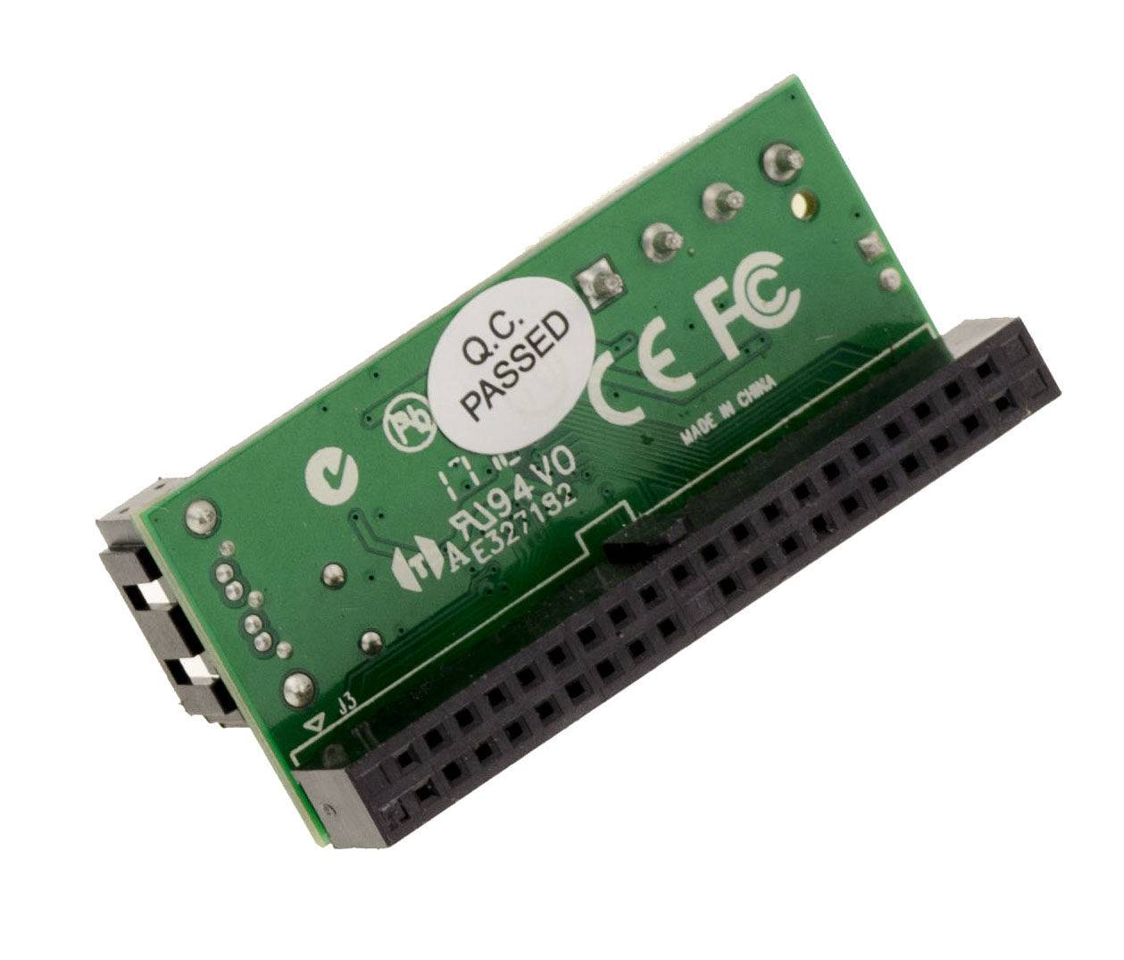 Adaptateur pour relier un disque dur IDE sur un port SATA-3