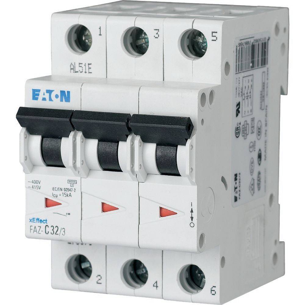 Disjoncteur EATON FAZ-K50/3-3