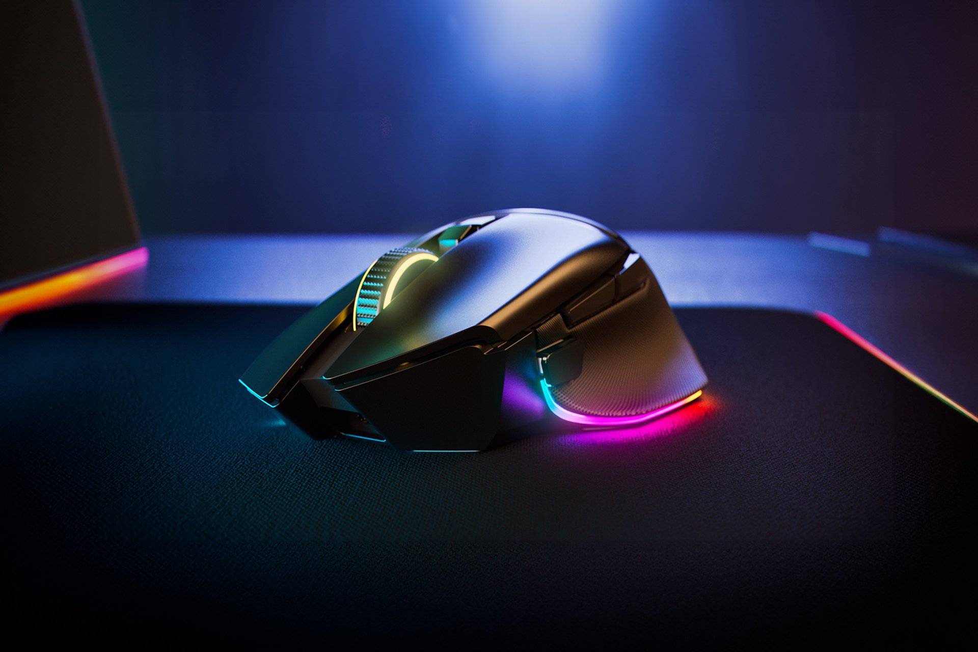 Razer Basilisk V3 Pro 35K, Droitier, Optique, RF Wireless + Bluetooth + USB Type-A, 35000 DPI, Noir-1