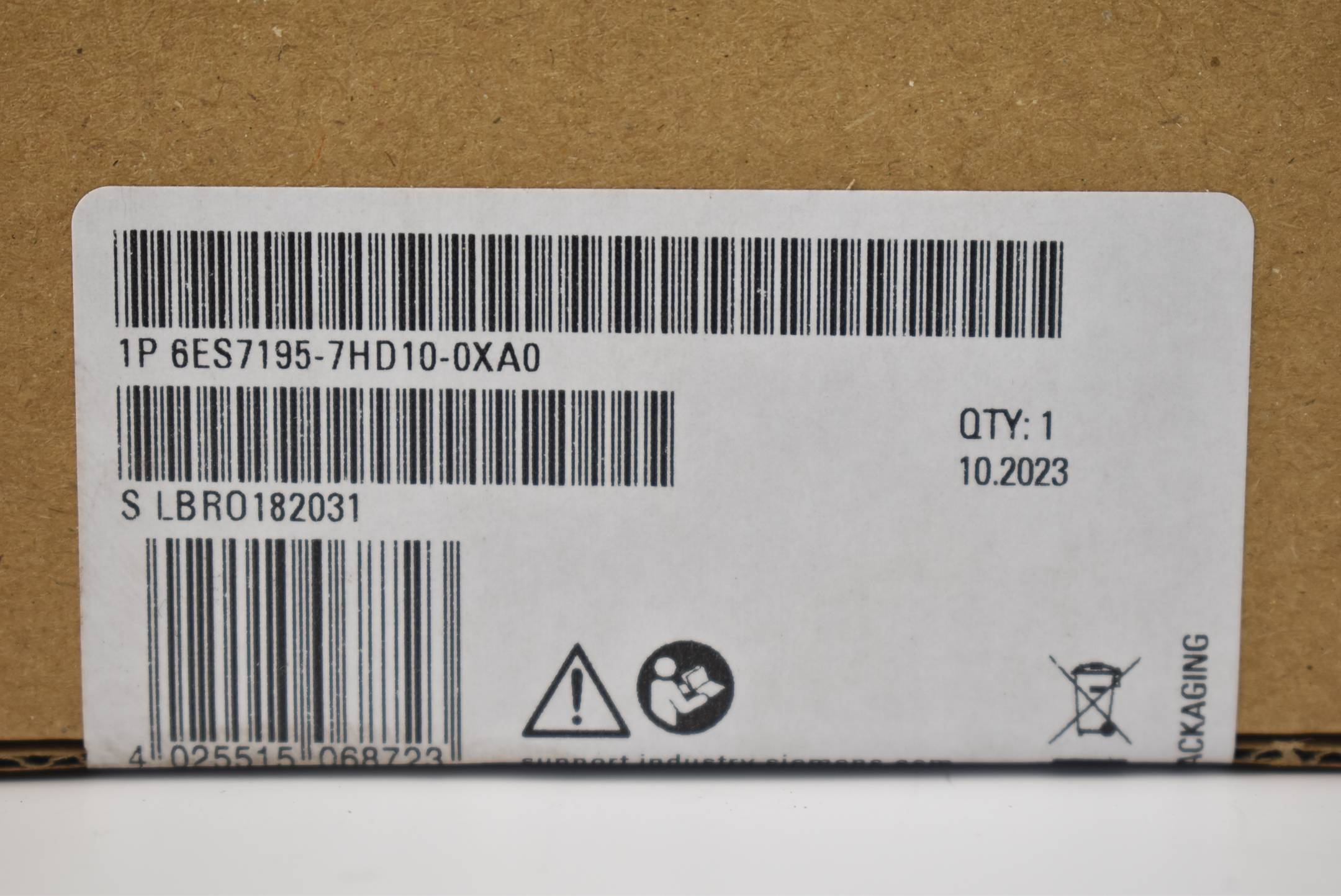 Siemens 6ES7195-7HD10-0XA0 - SIMATIC DP, module de bus f. ET 200M pour la réception de 2-3