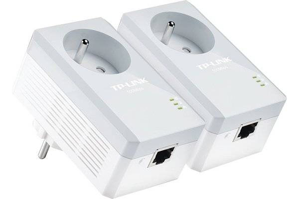 AV1200 Gigabit Passthrough Powerline-0