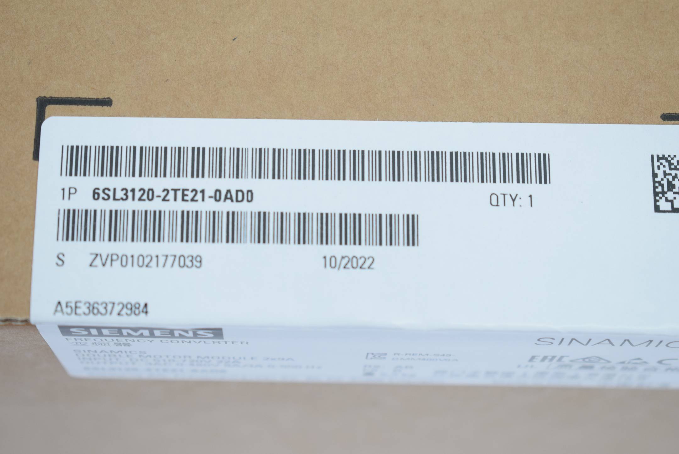 Siemens 6SL3120-2TE21-0AD0 - SINAMICS S120 Double Motor Module Entrée : DC 600V-2