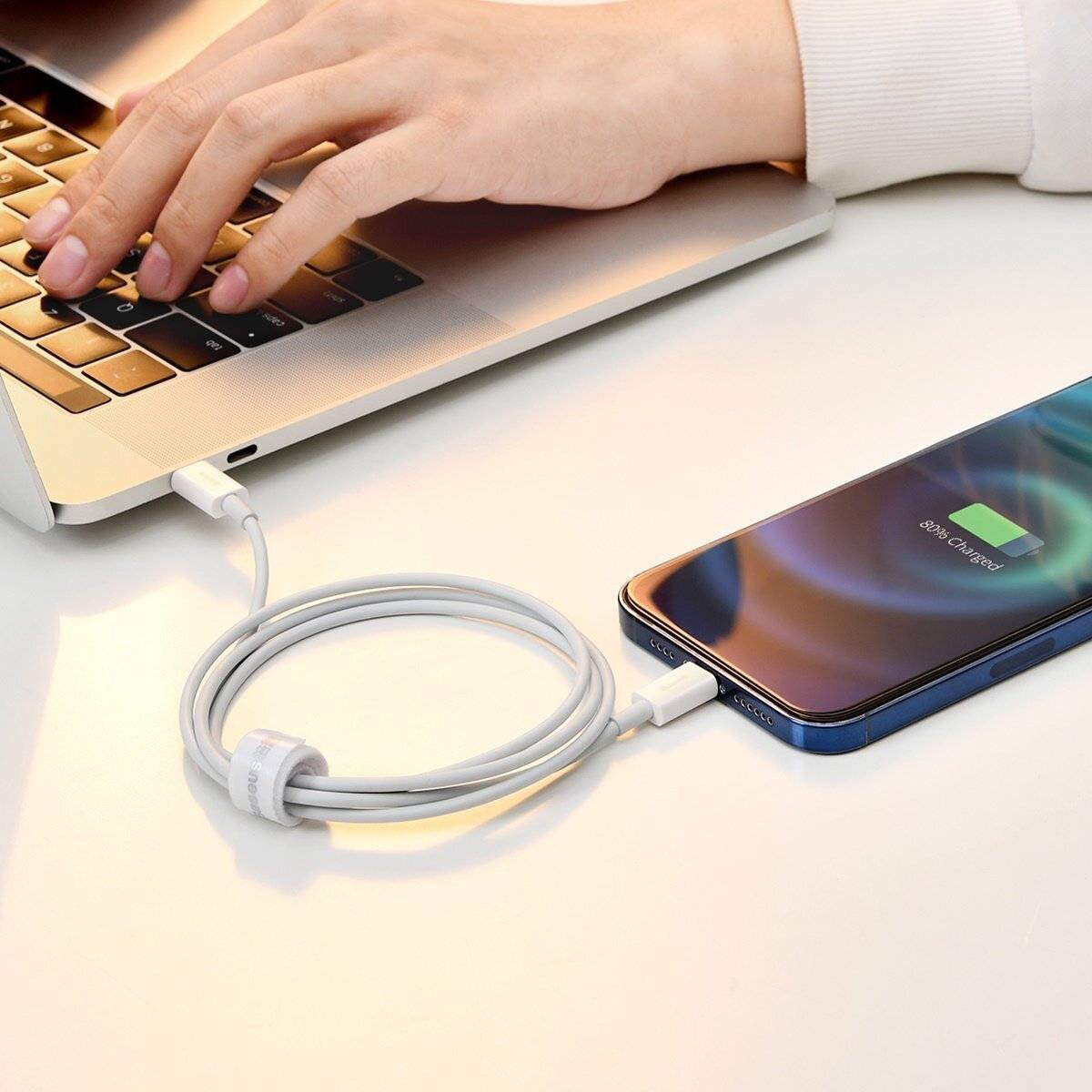 Image du symbole pour Câble de Charge et Transfert USB-Lightning Rapide 2,4A 1m Rapide