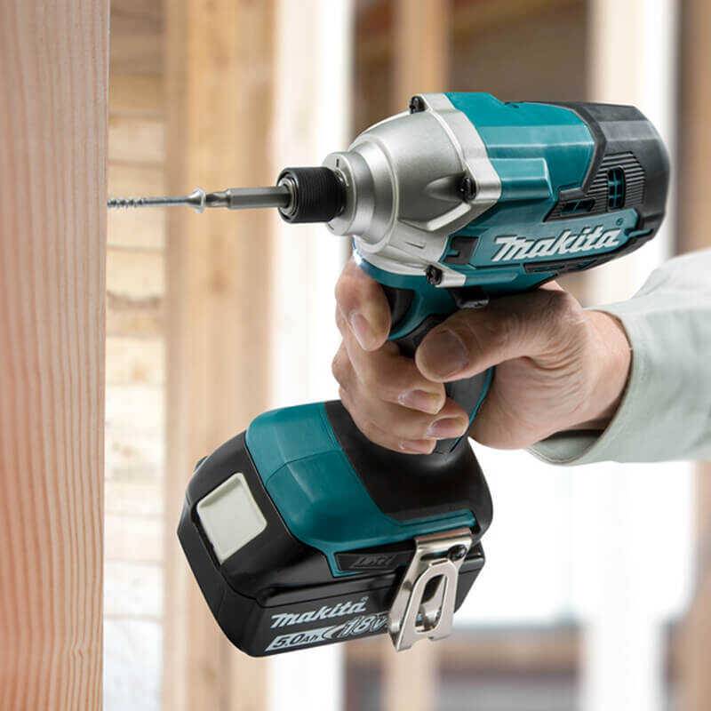 Visseuse à chocs 18V LXT 155Nm -2x3.0 Ah- en Makpac - Makita DTD156RFJ-3