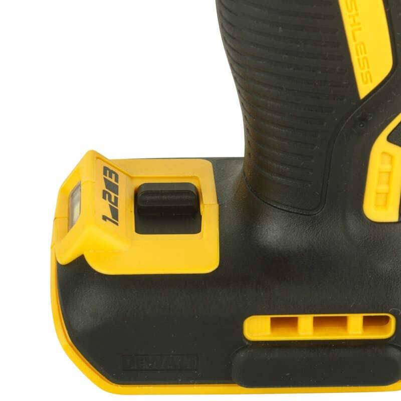 Boulonneuse à chocs 18v 950Nm -solo- en coffret Dewalt DCF899NT-2