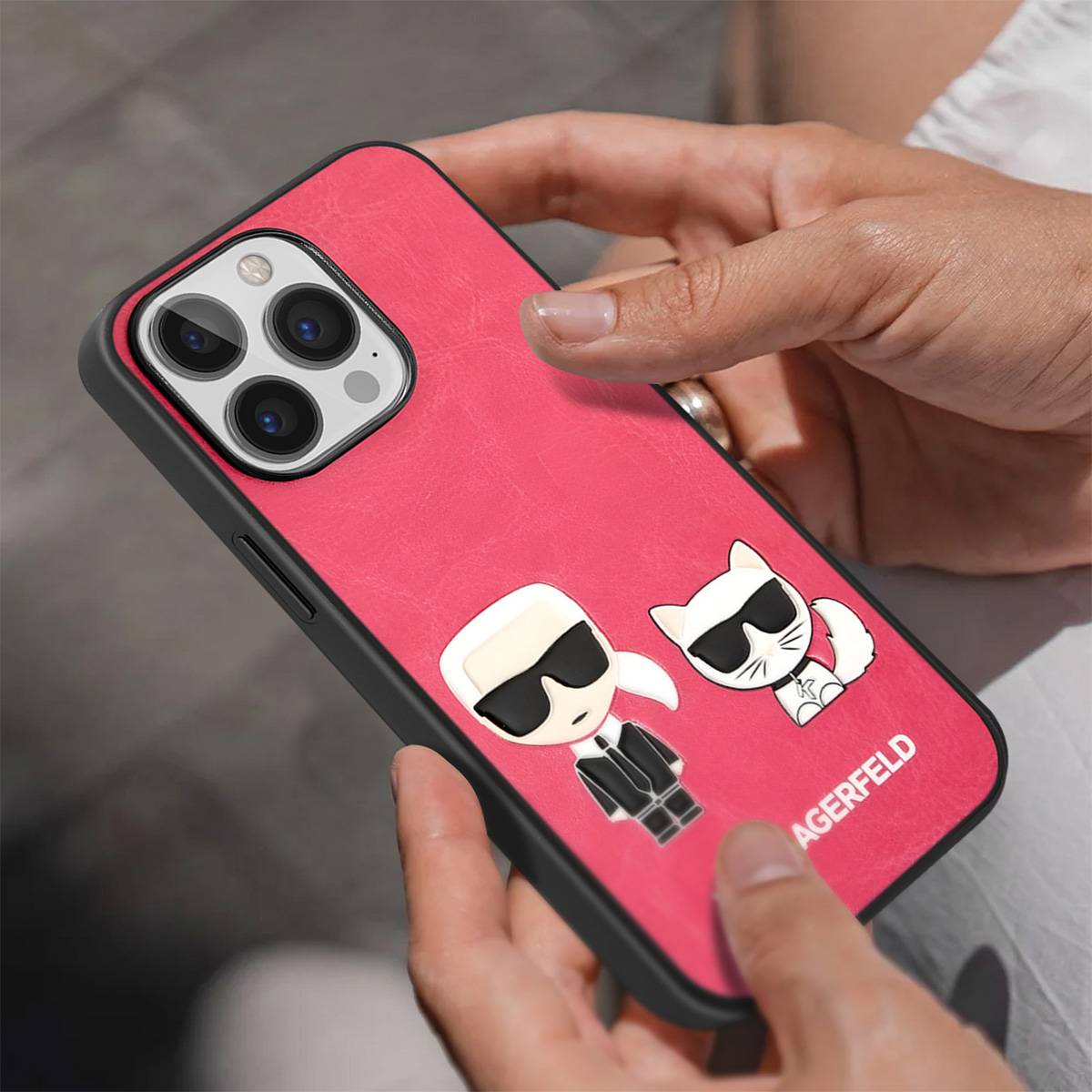 Coque pour Apple iPhone 13 Pro PU Karl & Choupette-3