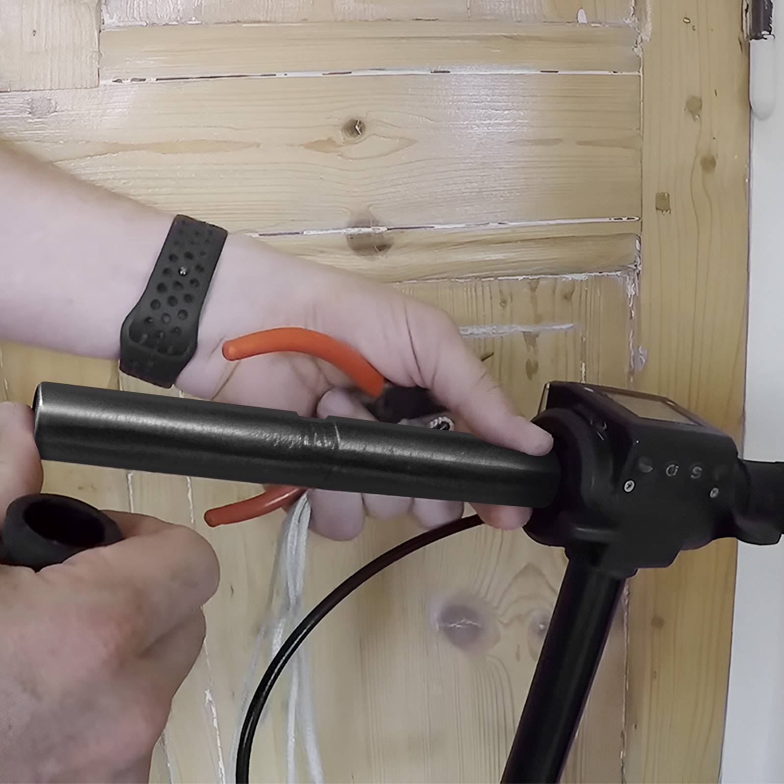 Goupille Poignée pour Trottinette E-Twow 2019 et plus récent-3