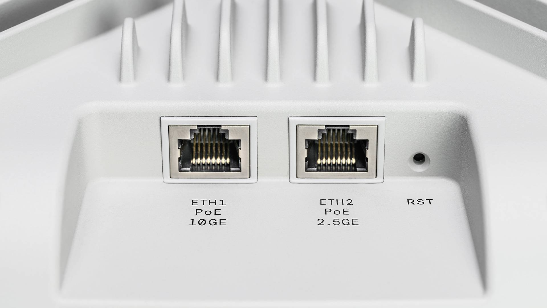 Lancom Systems 61930 Wireless Access Point-4