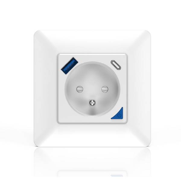 Prise intérieure encastrée 3000W & Ports USB-A + USB-C (20 W) connectée Wifi