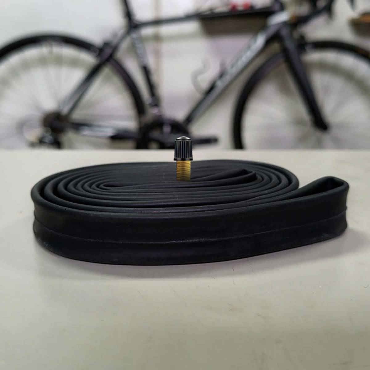 Chambre à Air 700×35C pour Vélo en Caoutchouc Résistant-2