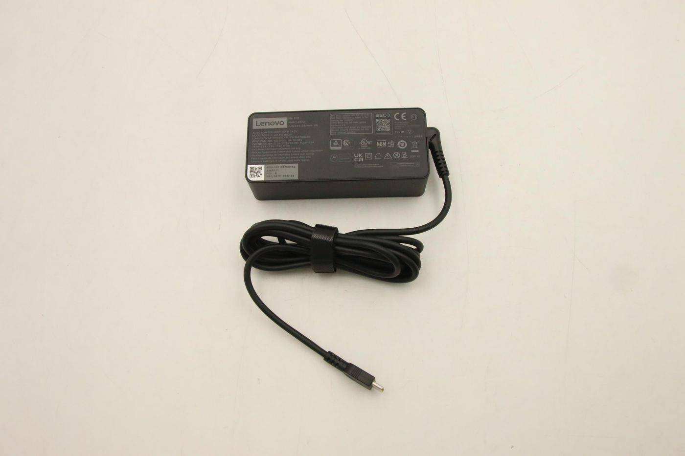 Lenovo 5A10W86303 Alimentation PC portable 65 W 3.25 A-0
