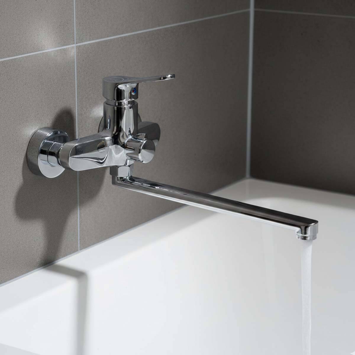 Robinet Mural à Bras Long Orientable avec Inverseur Finition Chromée-2