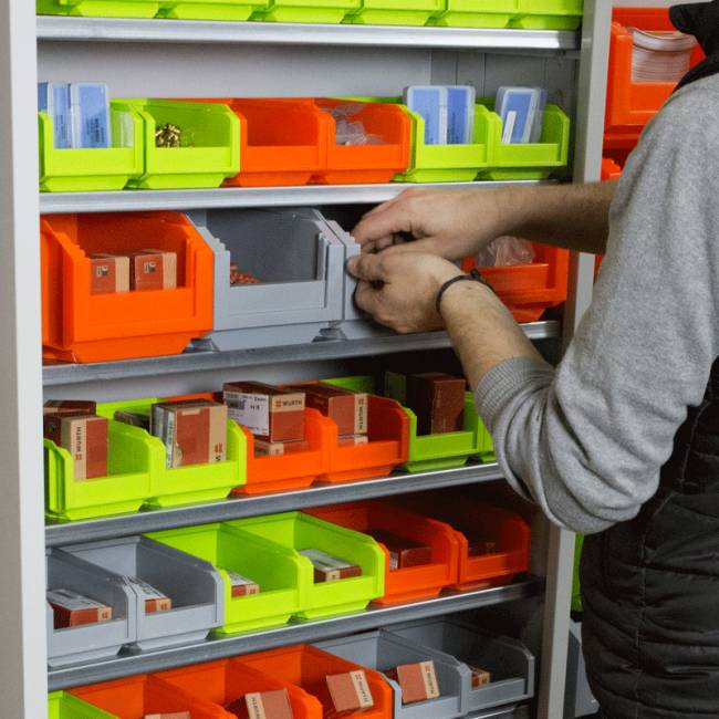 Bac à Bec Novap 8l Bleu Stockage Modulaire Et Robuste 8l - Novap-1