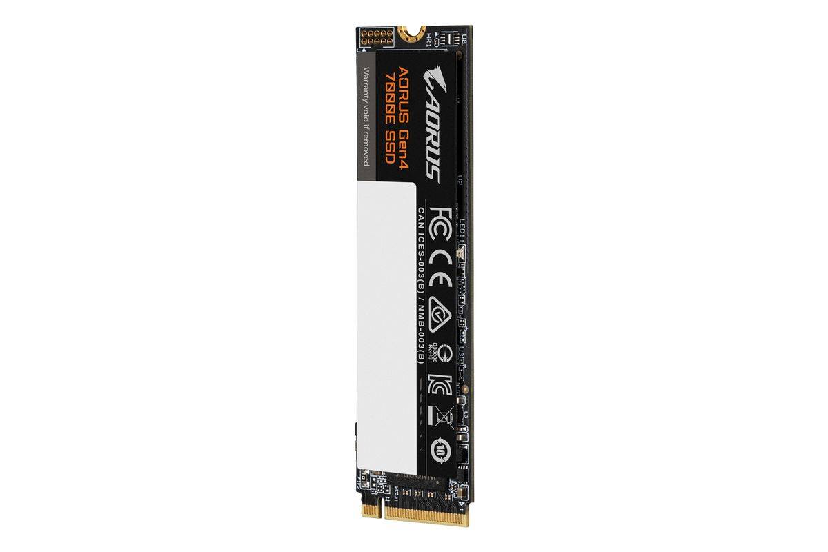 GIGABYTE AORUS Gen4 7000E, 1 To, M.2, 7100 Mo/s-1