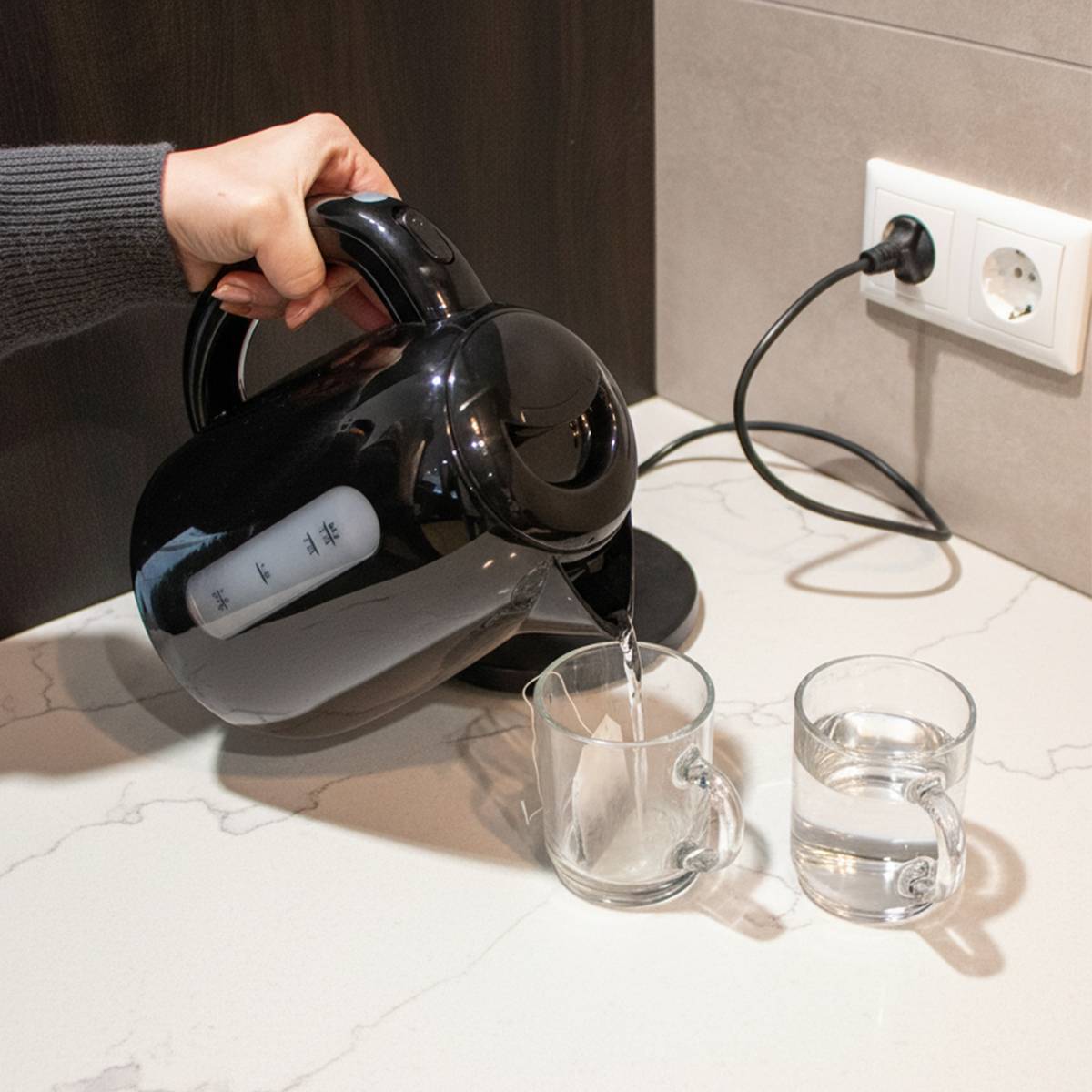 Bouilloire Electrique 1,7 L 2200W avec Base 360° et Arrêt Auto-2
