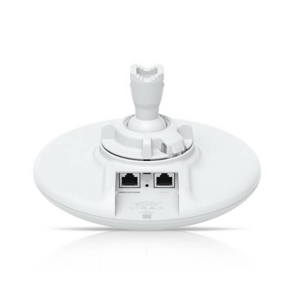 5 GHz wireless bridge with PoE output th