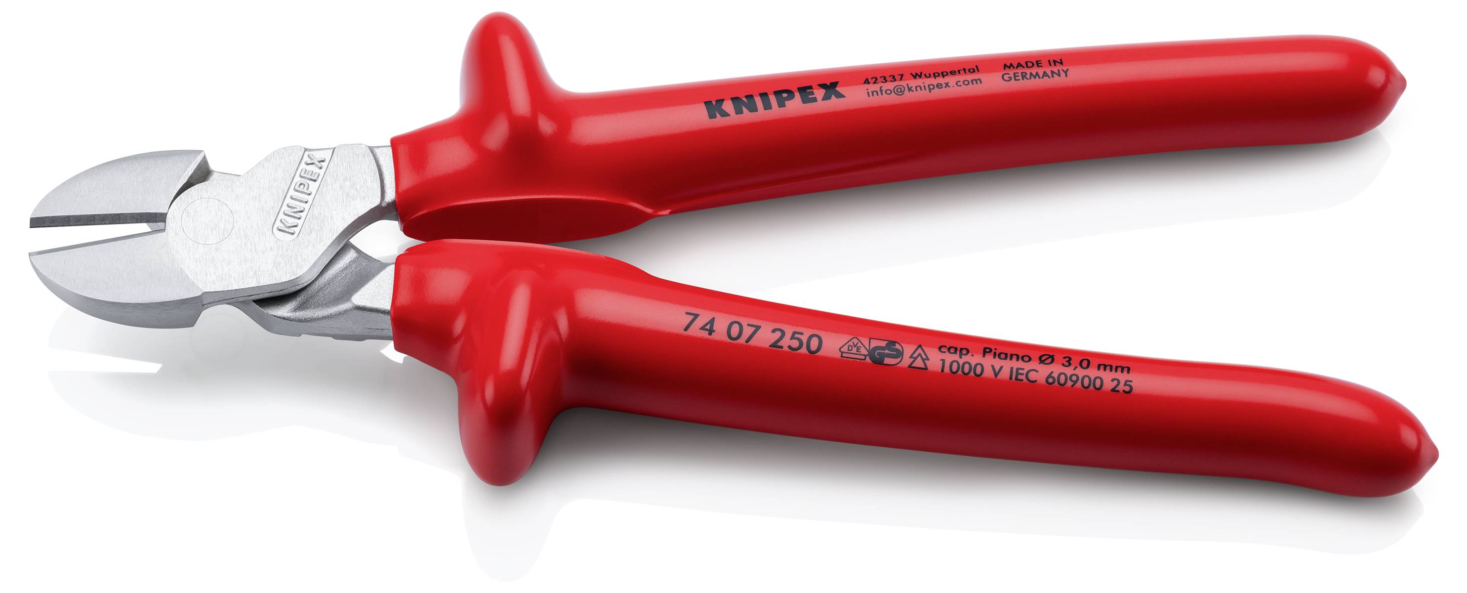Crvene klešte za rezanje žice/dijagonalne pljosnarice Knipex s metalnim čeljustima na bijeloj pozadini.