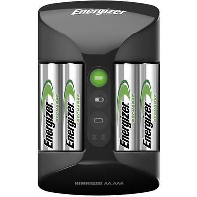 Crni punjač baterija tvrtke Energizer s četiri napunjene AA baterije, označen natpisom 'Energizer Recharge'.