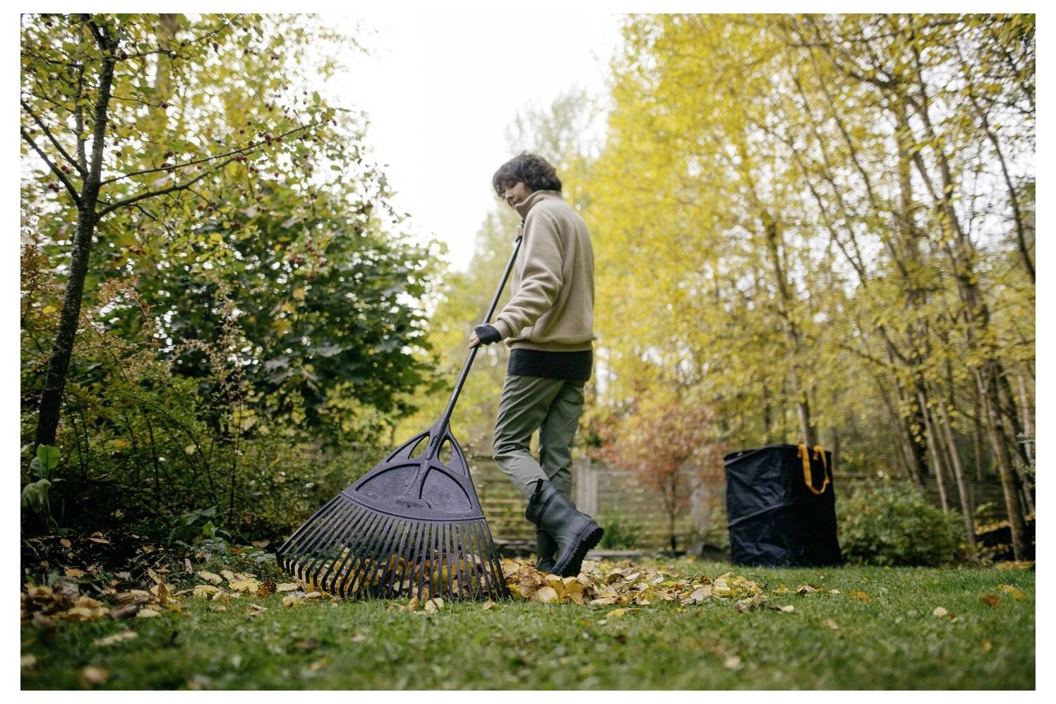 Fiskars 135090 grablje za lišće-5