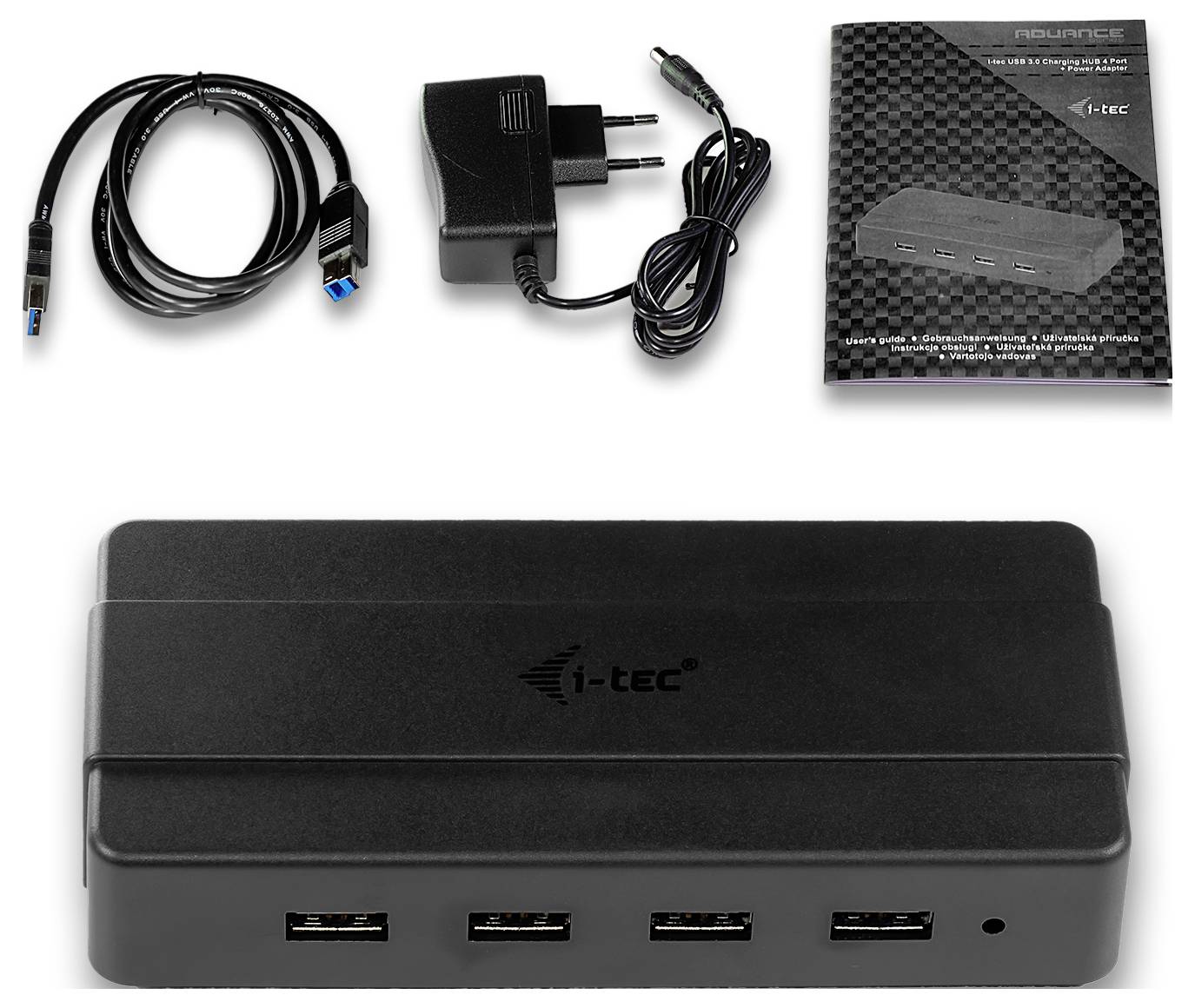 Crni USB hub s četiri porta, uz napajač, USB kabel i priručnik korisnika.