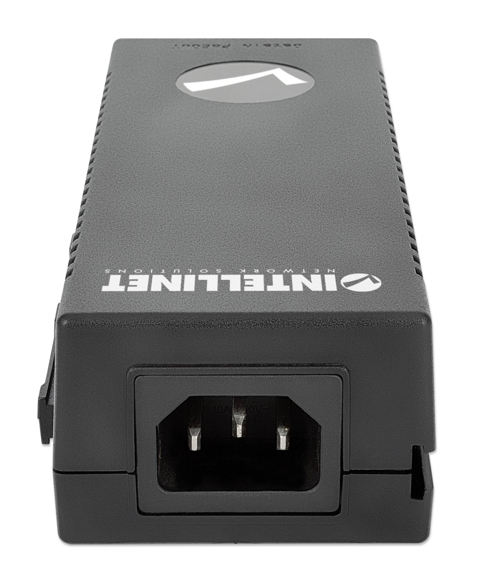 Crni PoE injector od INTELLINET-a, pogled sprijeda s priključkom za mrežni utikač.