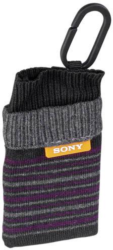Pleteni prugasti torbolini s karabinom i Sony logotipom.