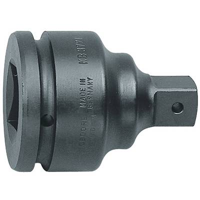 Metalni adapter sa kvadratnim otvorom za alate, graviran natpisom 'GEDORE MADE IN GERMANY'.