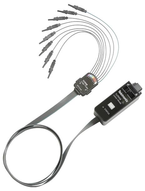 Montažni pribor sa spojevnicima i elektroničkim modulom, vjerojatno za testiranje sklopova ili elektronička mjerenja.